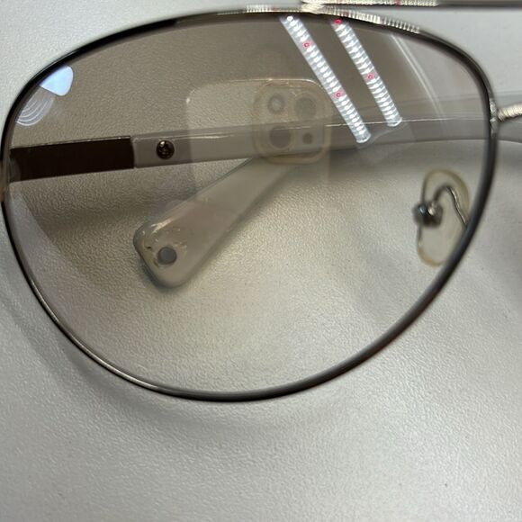 Sunglasses - Picture 4 of 9